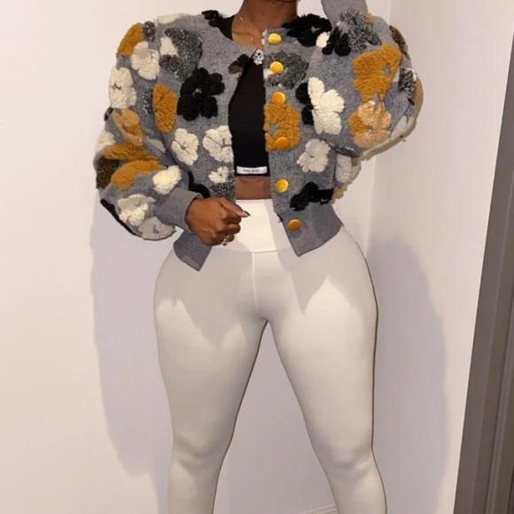 Like Roses jacket - Picture 1 of 2